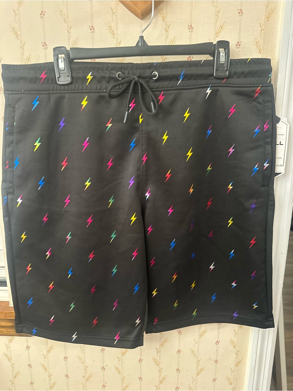 Drill Clothing Co Men’s Lightning Bolt Shorts Large NWT